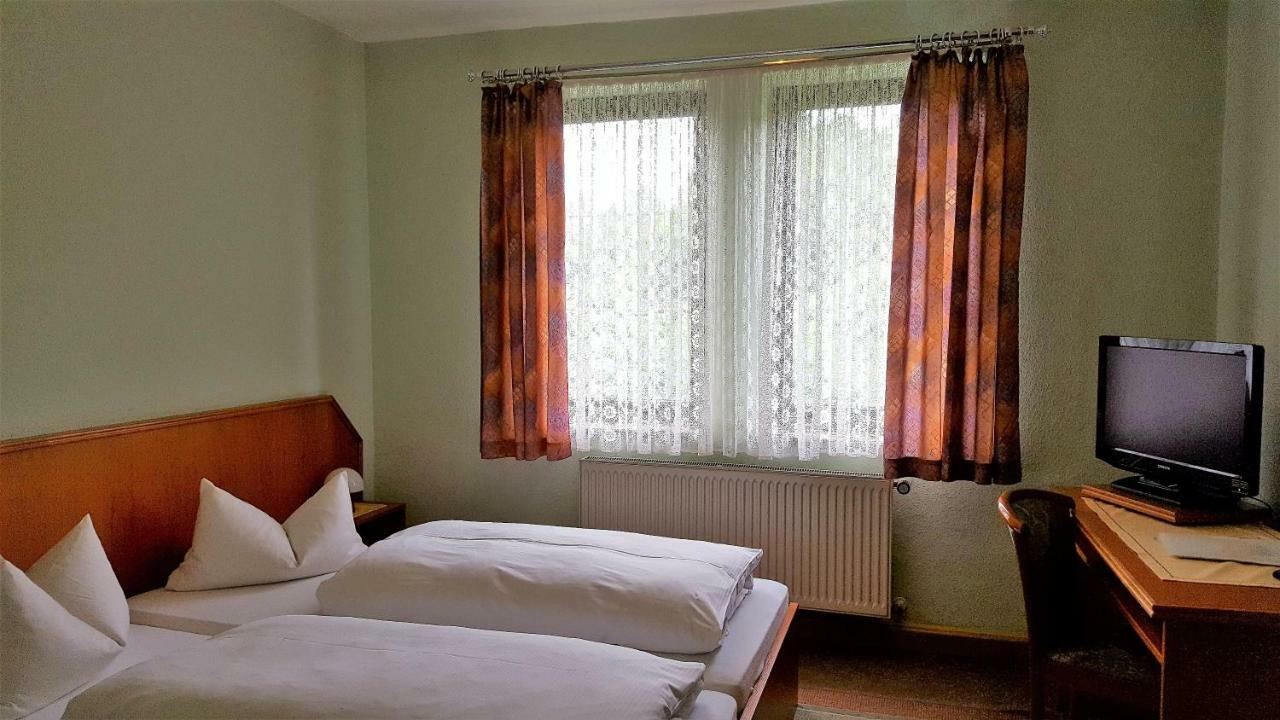 Pension Waldfrieden Wolkenstein Esterno foto