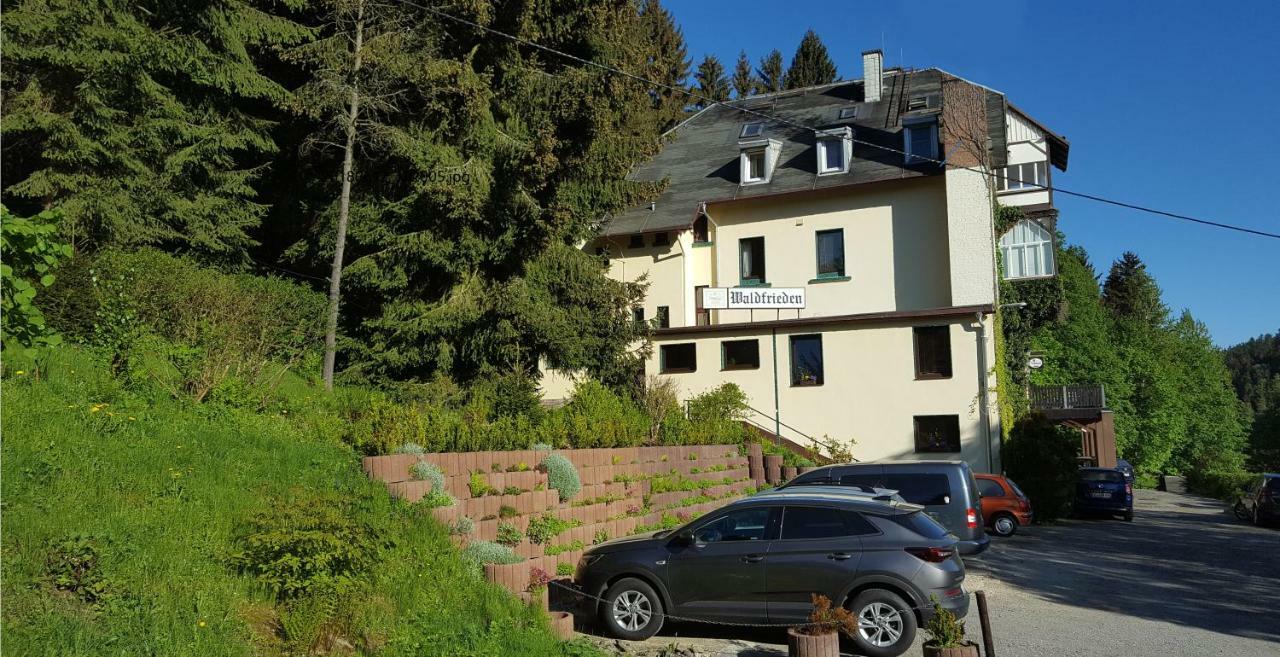 Pension Waldfrieden Wolkenstein Esterno foto